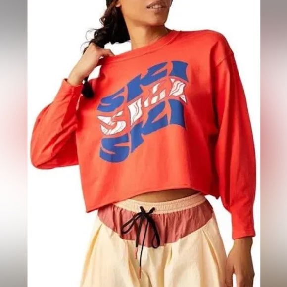 NWOT! FP Free People Movement Inspire Graphic Layer Tee Sz Large - Picture 2 of 12